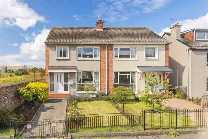 3 Bed Semi-Detached House Duddingston Driveway Parking Garden