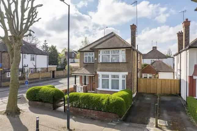 Property for sale in Anson Road, Cricklewood NW2