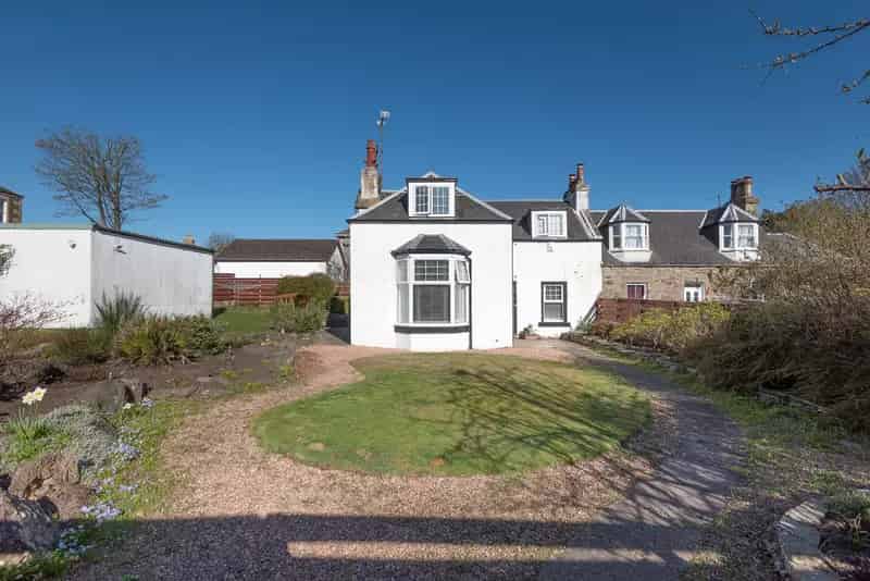Four Bedroom Semi-Detached Villa Broughty Ferry