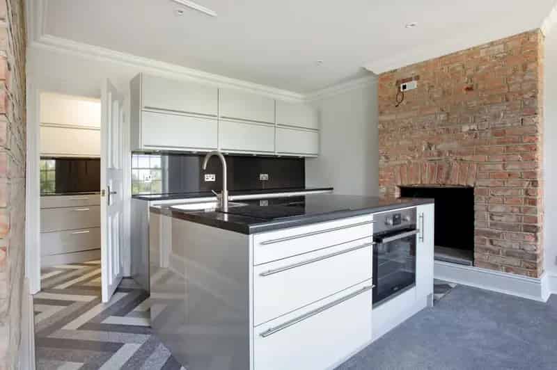 2 Bedroom Flat for Sale in Sevenoaks