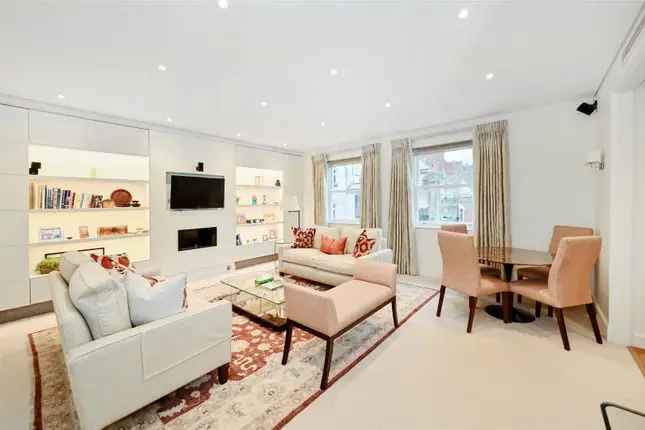 Flat for sale in Knightsbridge, London SW1X