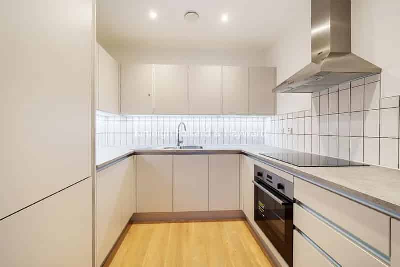Flat For Rent , London, England