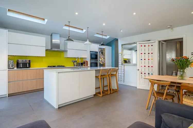 4 Bedroom Semi-Detached House for Sale Near Ealing Broadway