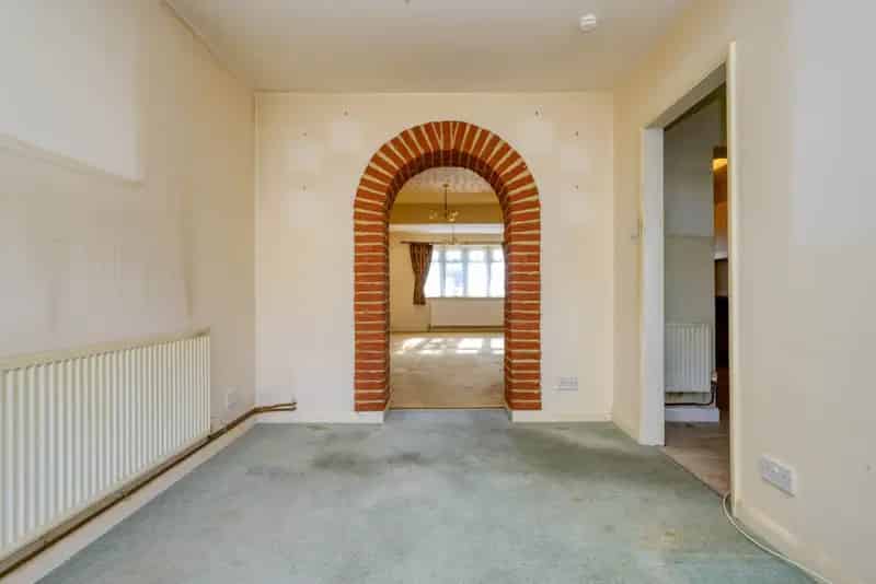 2 Bedroom Victorian House To Rent Near Parkland