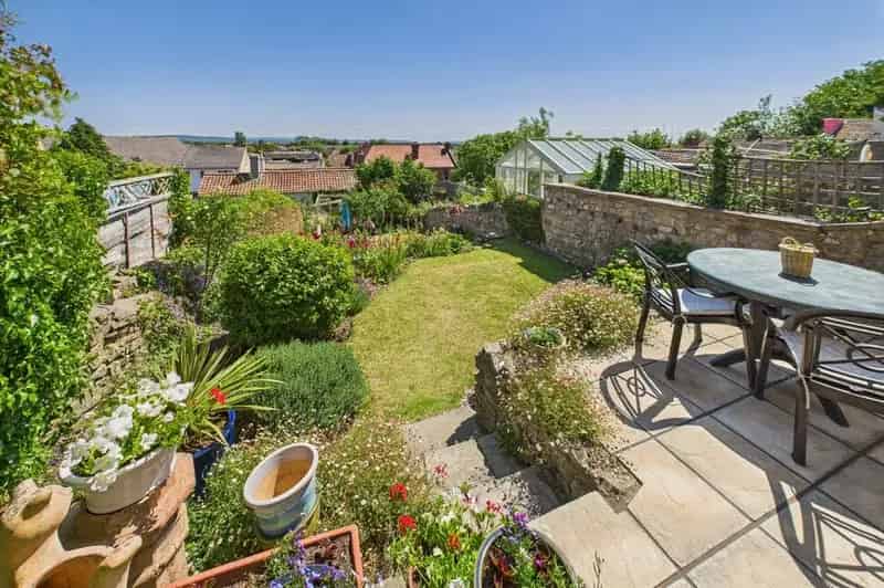 3 Bedroom Semi Detached House for Sale Clevedon North Somerset