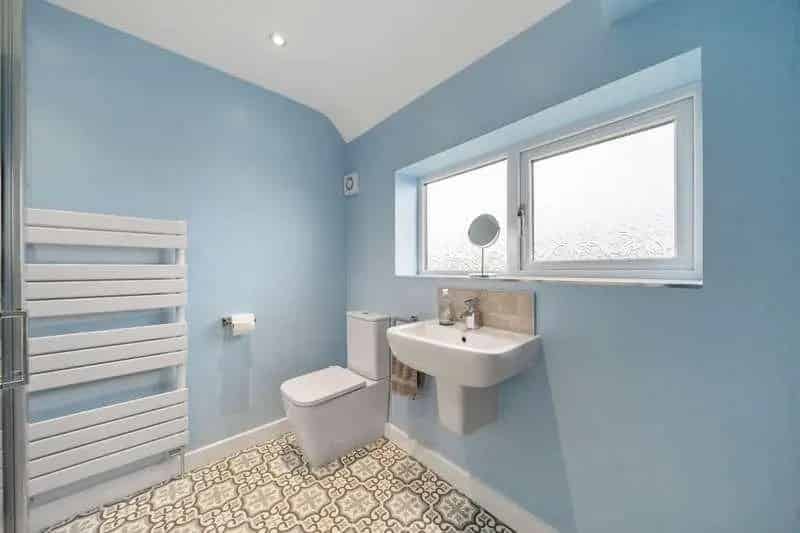 3 Bed Semi-Detached House for Sale