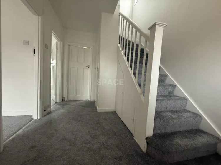 3 4 Bedroom Semi Detached House to Rent