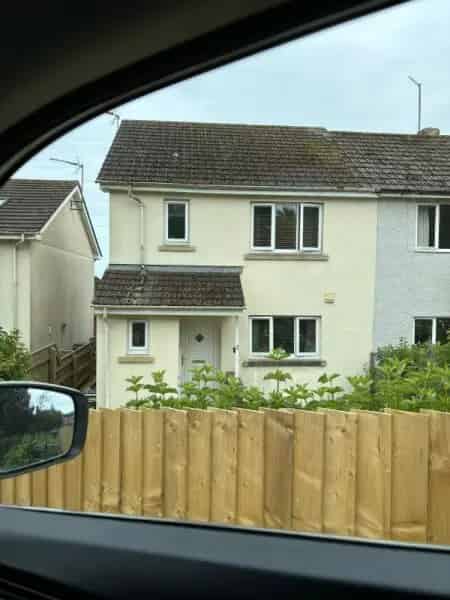 House with New Kitchen, Wet Room, and Large Garden