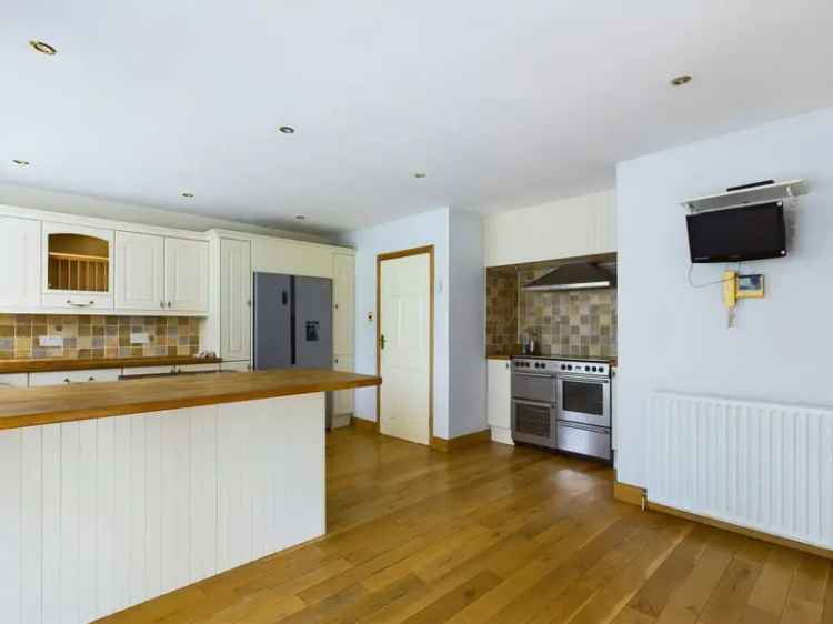 Detached House for sale with 5 bedrooms, 3 Kintour Road, Lytham St. Annes