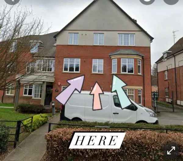 Flat For Rent in Walsall, England