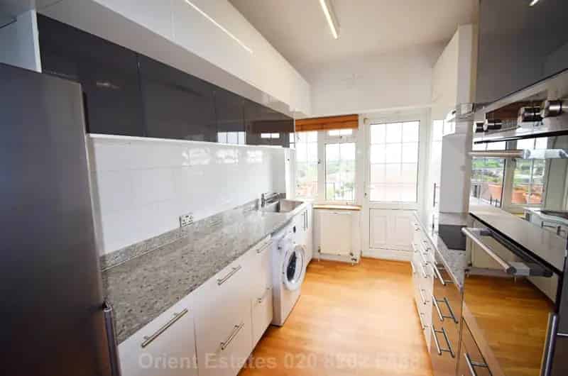 4 Bedroom Apartment House to Rent
