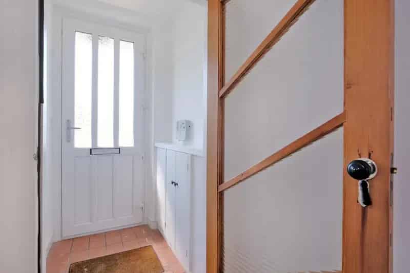 Semi Detached House Three Bedrooms Garden Garage Parking Aberdeen