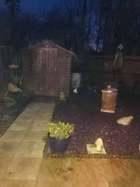 3 Bedroom Semi Detached House Huge Garden