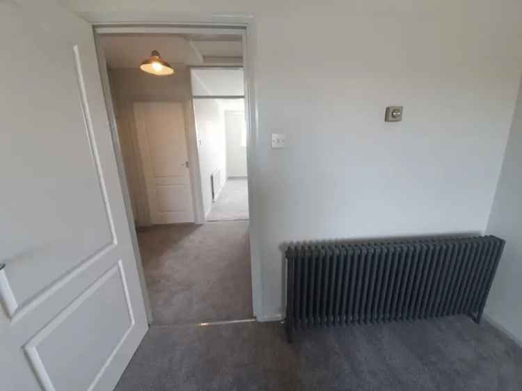 1 Bedroom Flat To Rent Available May 15 2025