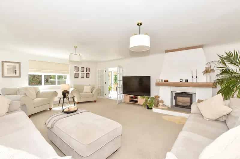 5 Bedroom Detached House for Sale Wingham
