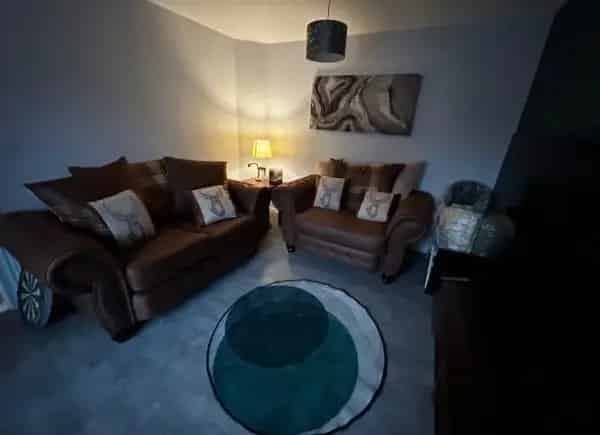 3 Bedroom House Near Astral Park and Lake