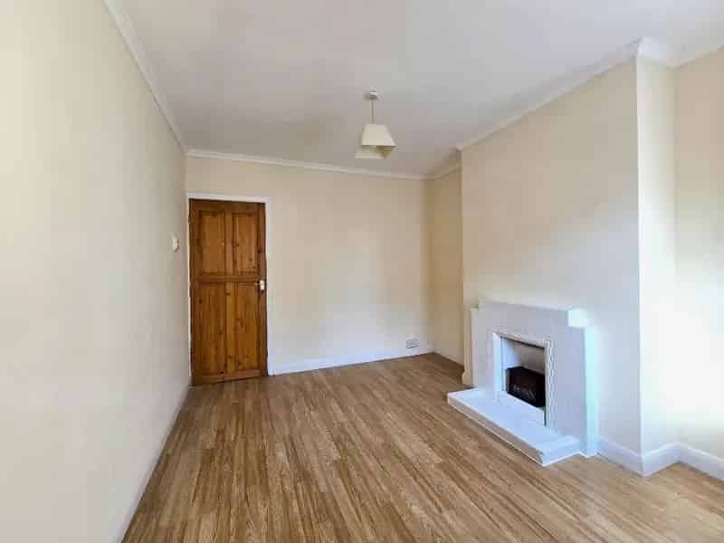 2 Bedroom End Terrace House to Rent in Stoke Coventry