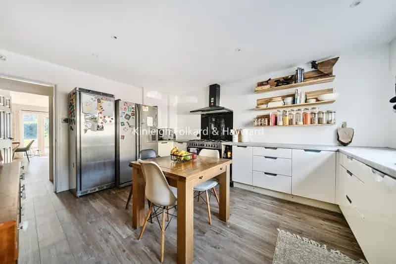 Four Bedroom Semi-Detached House in Chatterton Village
