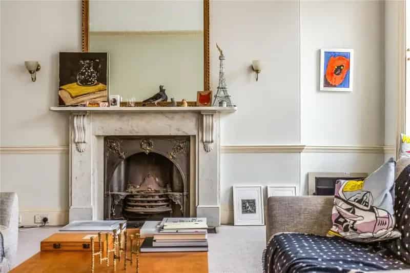 2 Bedroom Grade I Listed Maisonette for Sale in Bath