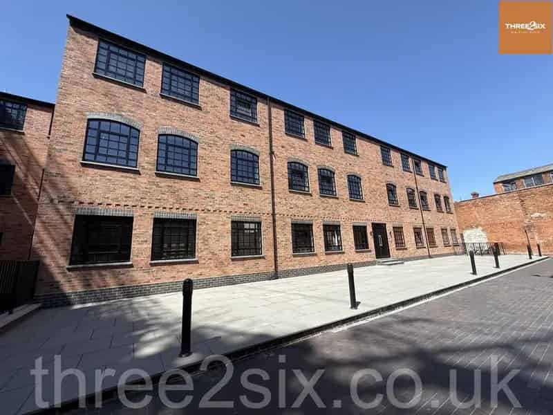 Luxury 3-Bedroom Apartment Jewellery Quarter Birmingham