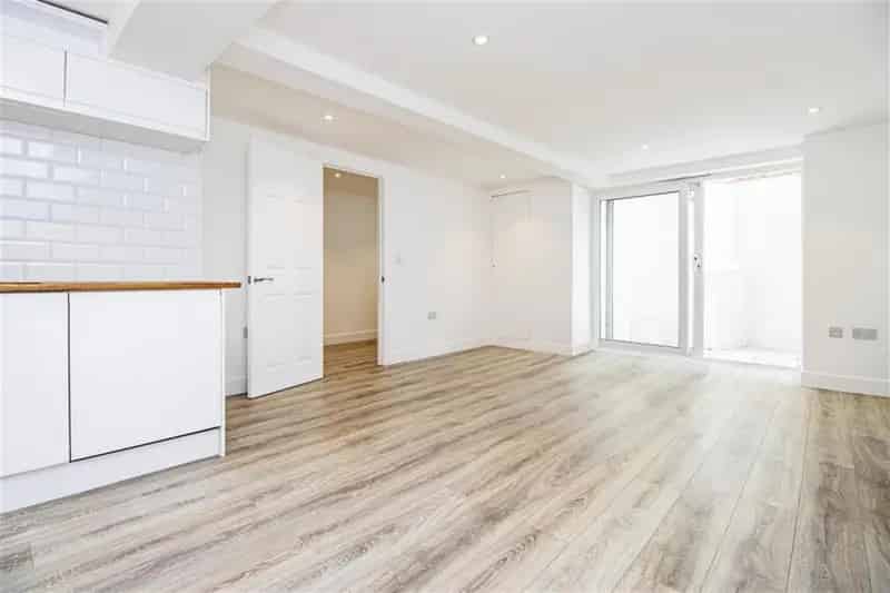 4 Bedroom Flat To Let Near Whitechapel
