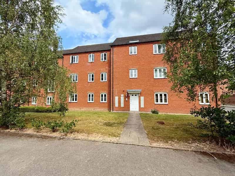 2 Bedroom Apartment for Sale