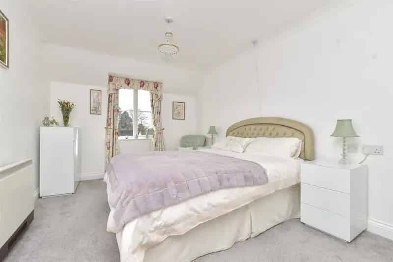 2 Bedroom Retirement Apartment for Sale Banstead
