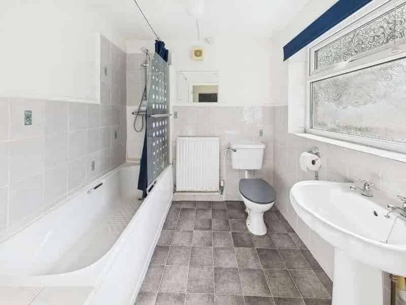 2 Bed Town Cottage for Sale in East Devon