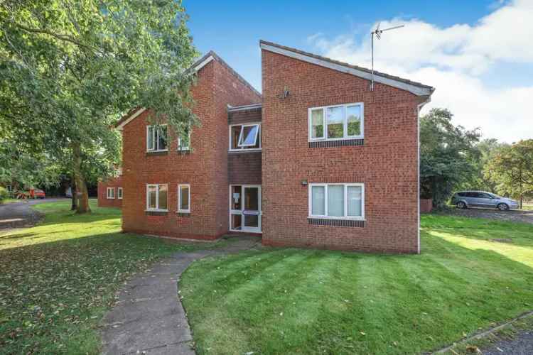 Studio Apartment First Floor Extended Lease Walmley Sutton Coldfield