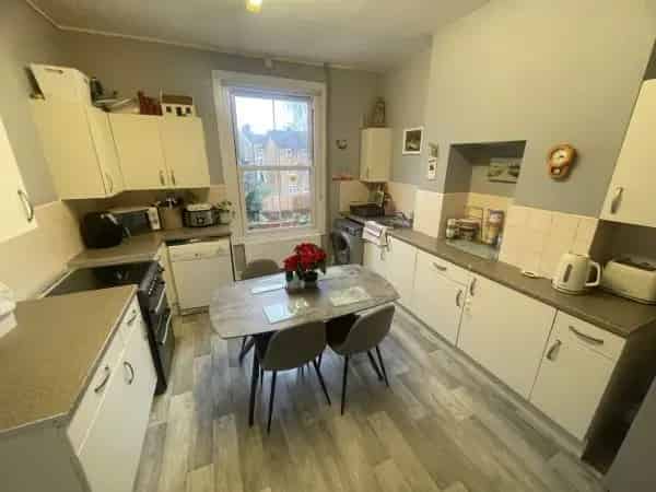 Large 3 Bedroom House Near Crouch Hill and Finsbury Park