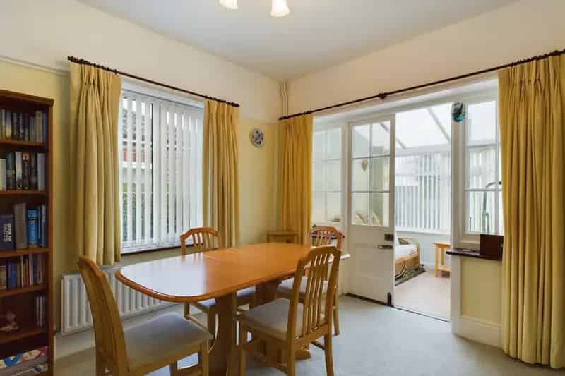 3 Bed Freehold House EPC C Council Tax C
