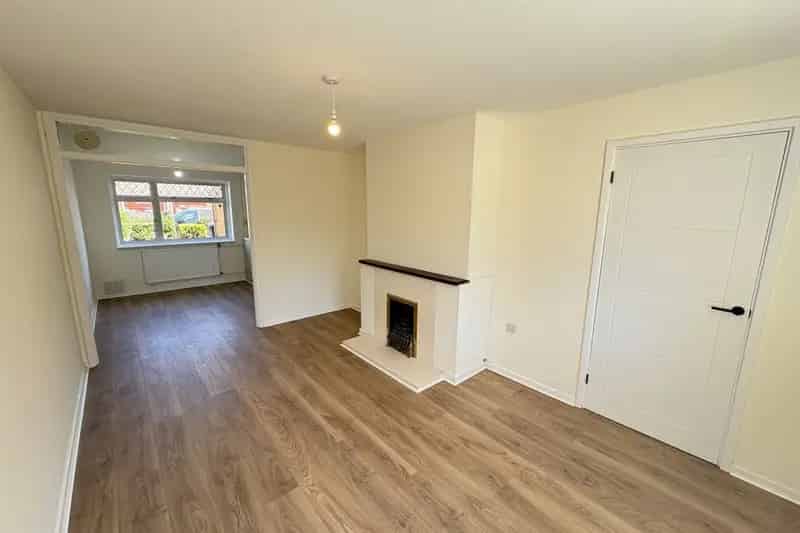 2 Double Bedroom House Near Harlow Town Hospital