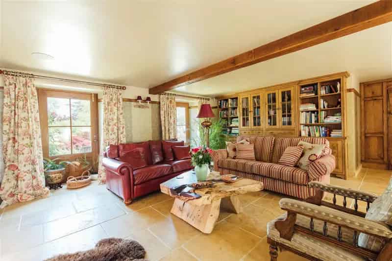 5 Bedroom Detached House for Sale Wicken
