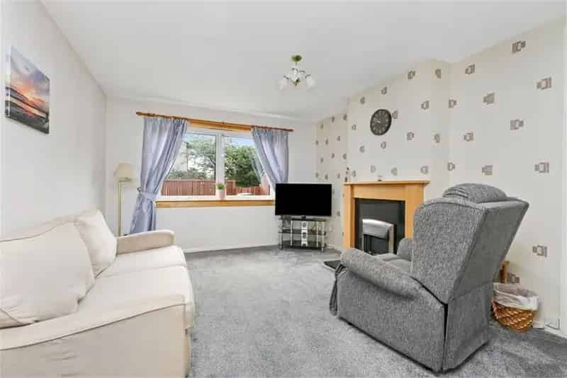 2 Bed Semi Detached House Dunbar