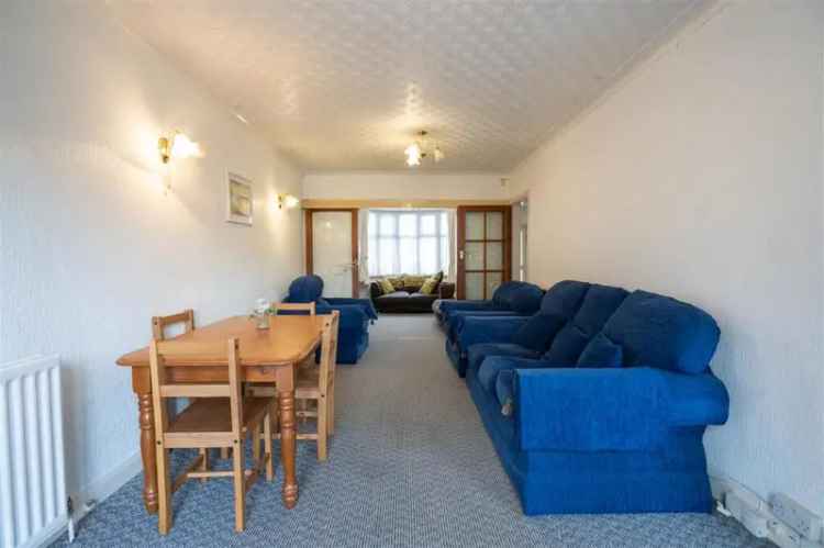 3 Bedroom Semi Detached House For Rent
