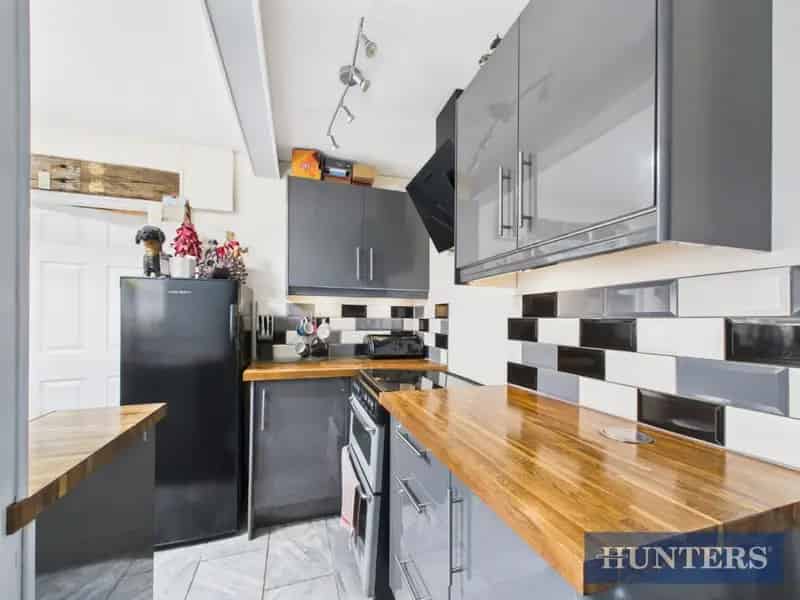 2 bedroom House
 For Sale