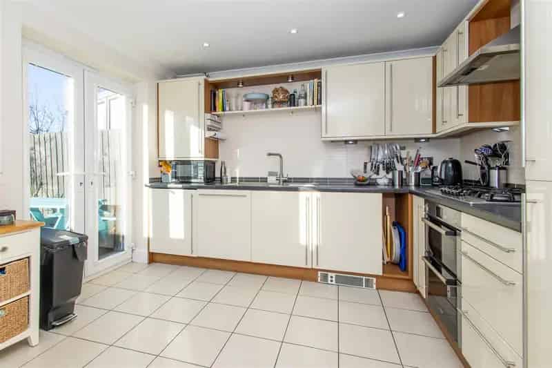 4 Bedroom Townhouse for Rent Parking Garage Family Home