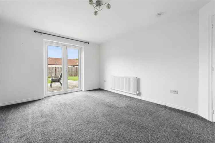 4 Bed Detached House with 2 Reception Rooms and Garage