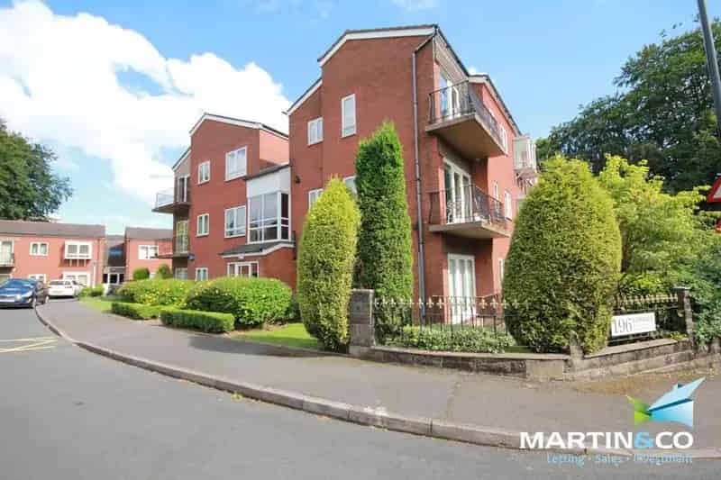 2 Bedroom Ground Floor Flat to Rent Near QE Hospital