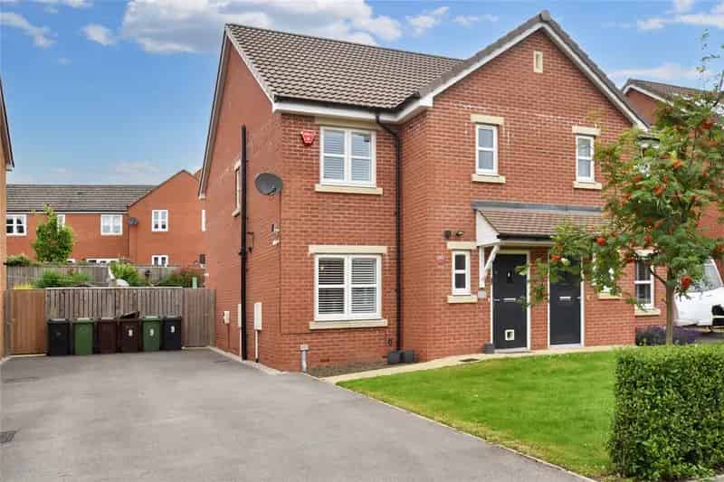 House For Sale , Leeds, England