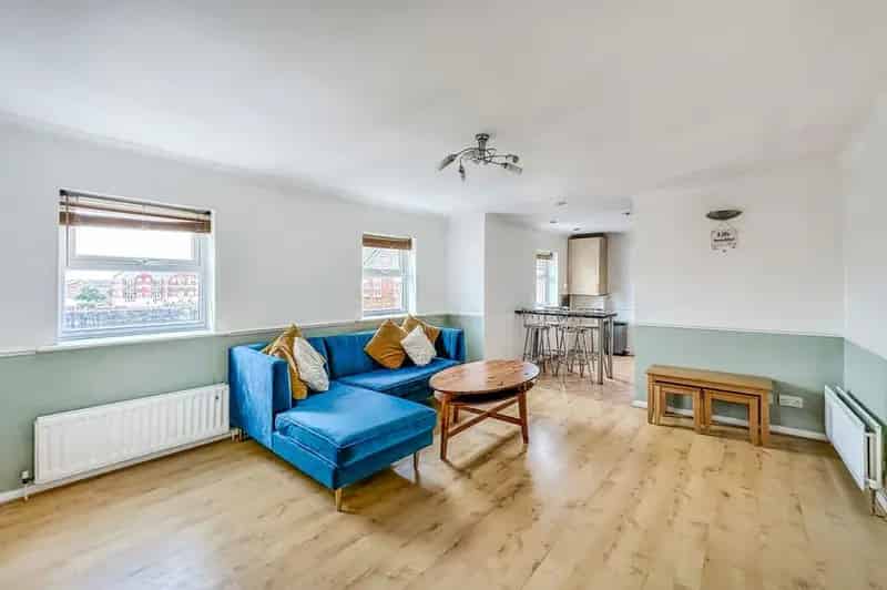 2 Bedroom Apartment for Sale Victoria Dock Hull