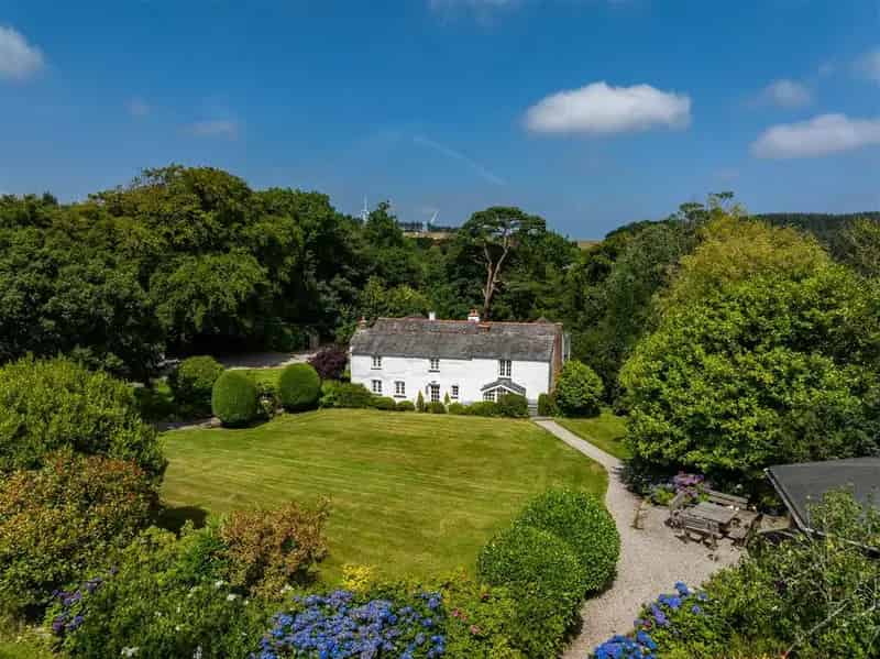 5 Bedroom Detached House with Annexe Near Wadebridge