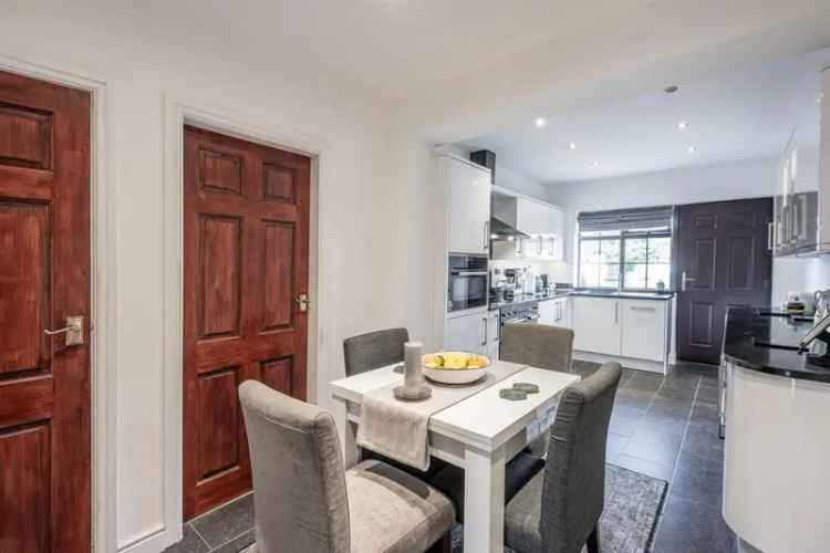 4 Bedroom Detached House For Sale Maidensbridge Road