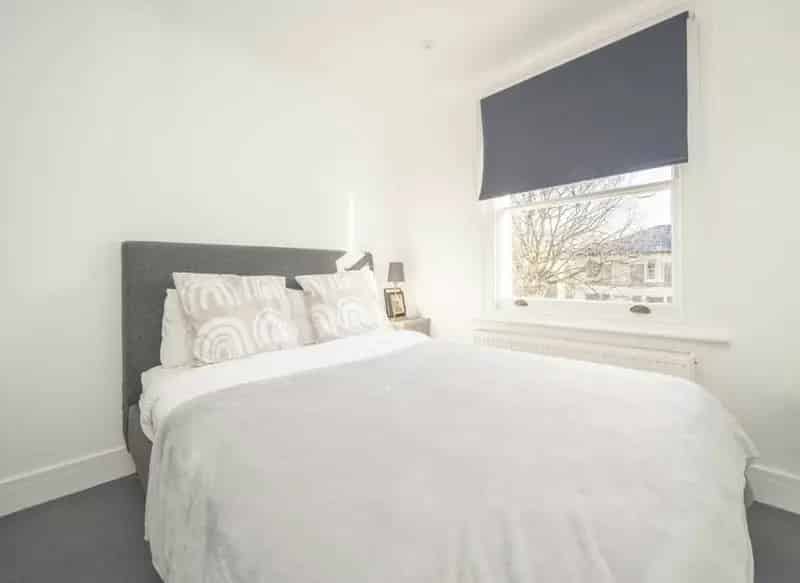 2 Bed Period Conversion Flat near Ealing Broadway