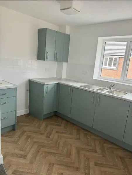 Flat For Rent in Thanet, England