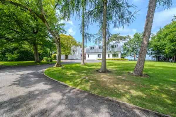 Contemporary Family Home with 5.99 Acres