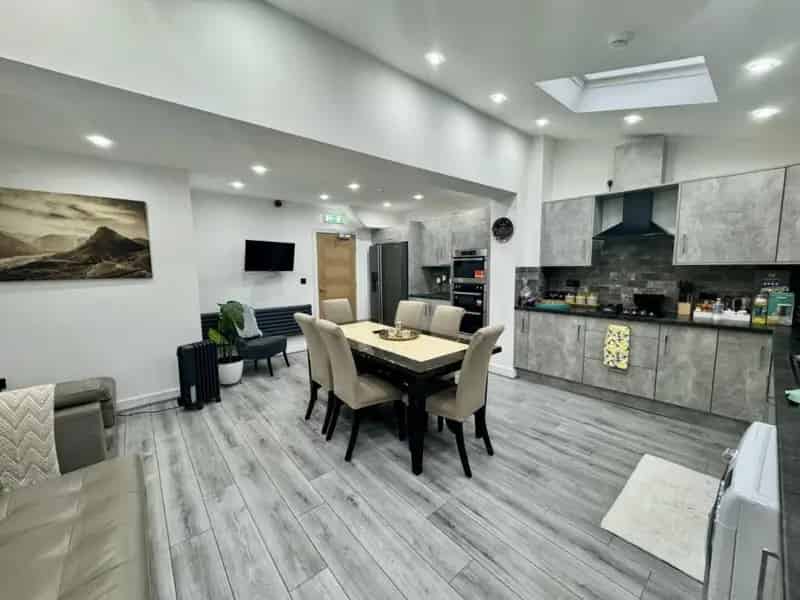 1 Bedroom House Share All Bills Included WiFi Available Now