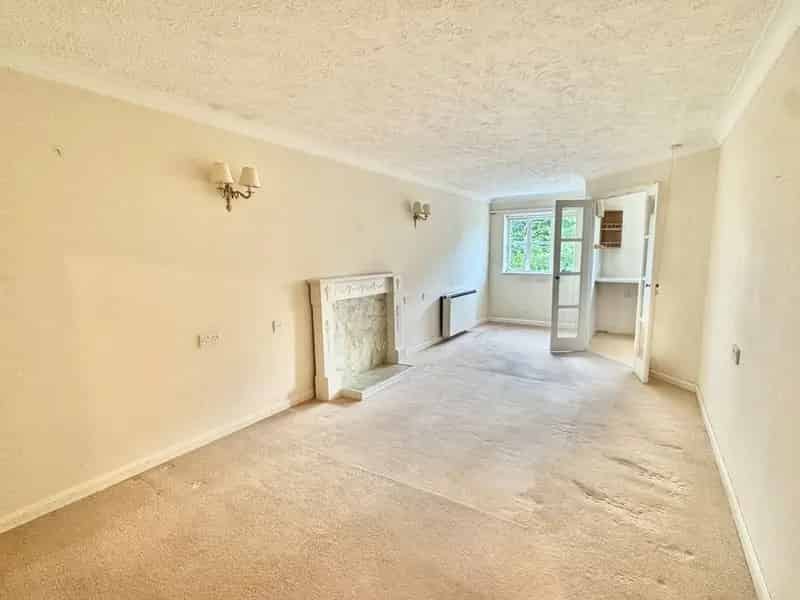 1 Bedroom Retirement Apartment for Sale Folkestone Kent