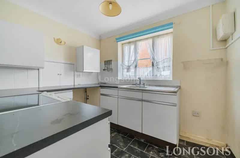 2 Bedroom Detached Bungalow House to Rent Hingham