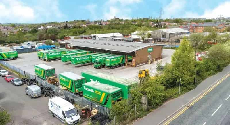 Industrial Unit Royton 1.5 Acre 20 Loading Bays 3 Phase Power